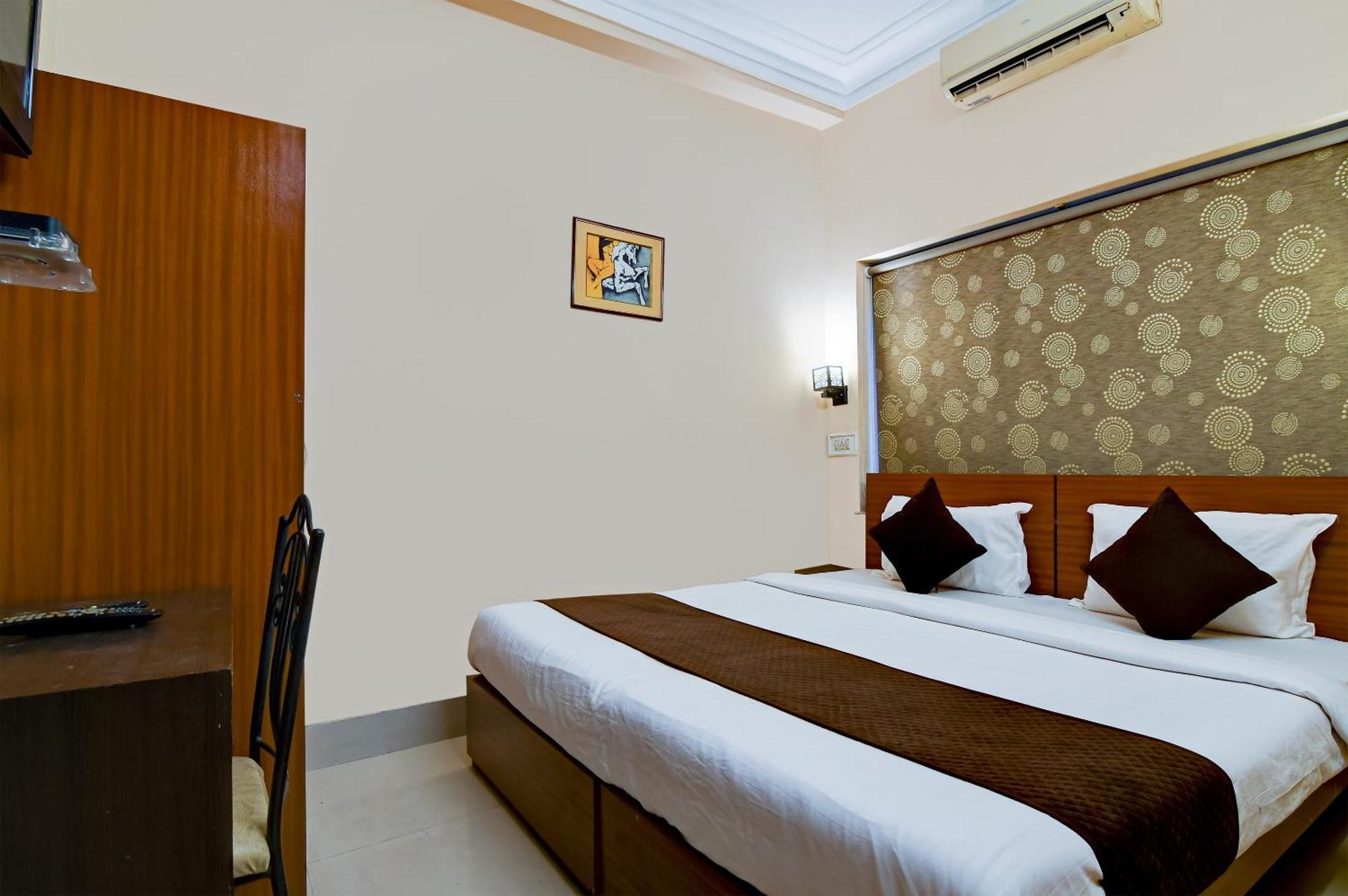 Salt Lake Inn Calcutta Buitenkant foto