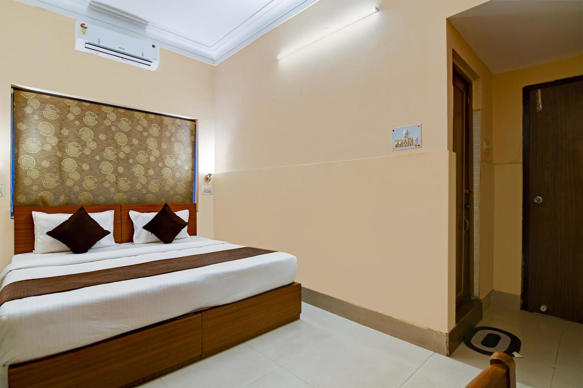 Salt Lake Inn Calcutta Buitenkant foto